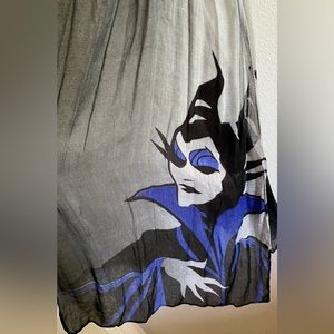 Disney - Maleficent Scarf